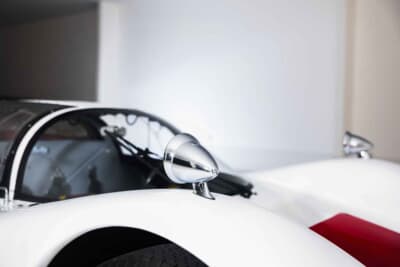 140万ドル（邦貨換算約2億2260万円）で現在も販売中のポルシェ「906」（C）Courtesy of RM Sotheby's