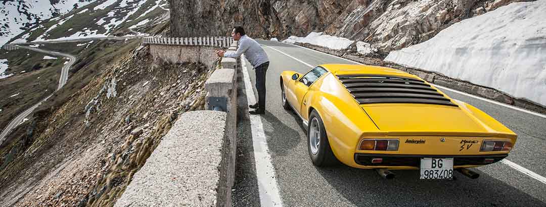 注意事項は「ガソリン残量」のみ!? 峠道を完全封鎖してランボルギーニ「ミウラSV」を全開走行させた興奮を回顧する【ミウラ生誕60周年_10】