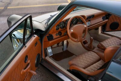 124万2500ドル（邦貨換算約2億4220円）で落札されたRUF「RCT」（C）Courtesy of RM Sotheby's