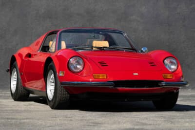 79万7000ドル（邦貨換算約1億2750万円）で落札されたフェラーリ「ディーノ246GTS」（C）Courtesy of RM Sotheby's