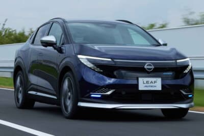日産 新型リーフ オーテック：ボディカラーは、ディープオーシャンブルーにスーパーブラックのルーフを組み合わせた「AUTECH」の専用2トーンを含めた、全5色をラインアップ