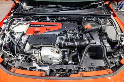 ARTA GT FL5：HKS製ECU＆タービン、オイルクーラー、ARTA×HKSのインタークーラーキットを装着し、パワーを底上げ