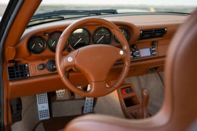 124万2500ドル（邦貨換算約2億4220円）で落札されたRUF「RCT」（C）Courtesy of RM Sotheby's