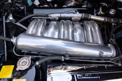 129万9500ユーロ(邦貨換算約約2億3780万円)で落札されたメルセデス ベンツ「300 SL」(C)Bonhams