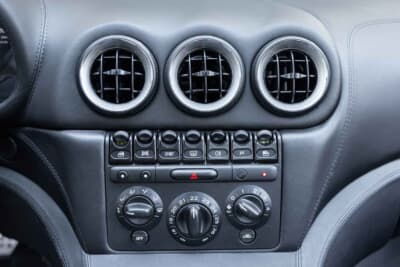 12万6500ユーロ（邦貨換算約2314万円）で落札された（C）Bonhams 