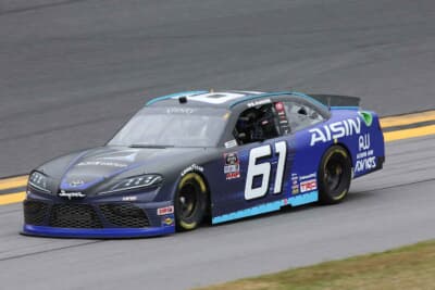 トヨタ スープラ：2020年のNASCARエクスフィニティ・シリーズにスポット参戦した車両。カンザス戦で見事に5位入賞を果たしている