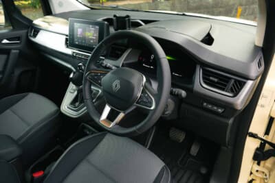 路面コンディションが変化する場面でも安心のエクステンデッドグリップ（トラクションコントロールの拡張機能）を標準搭載している点も心強い