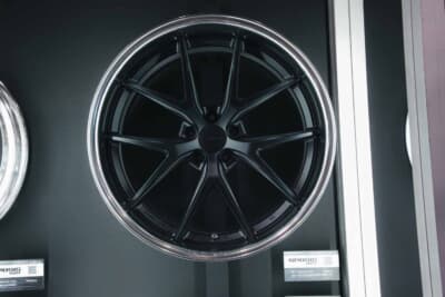 WORK GNOSIS RXS：シンプルかつ普遍的な機能美というグノーシスらしさへ原点回帰したRXMとRXS。ビレット鍛造風味なテイストはいかにも欧州スタイルにハマりそう