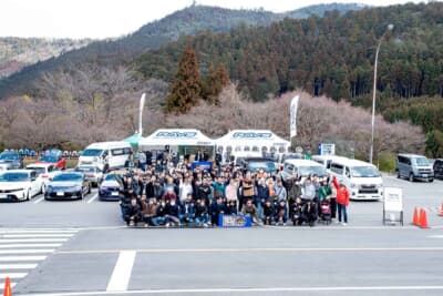 京都・嵐山に歴代「サンナナ」を履いた100台が集結した