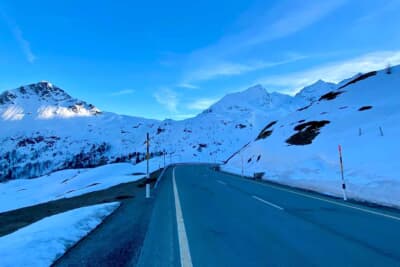 誰も走っていないので景色を独り占め