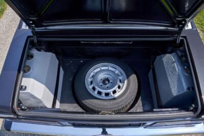 4万8300ユーロ（邦貨換算約約879万円）で落札されたマセラティ「キャラミ」（C）Bonhams