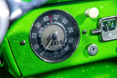 6万1600ドル（邦貨換算約967万円）で落札された「メイヤーズ マンクス」（C）Courtesy of RM Sotheby's