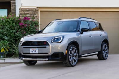 MINIカントリーマン：「走りの楽しさを損なわずに効率を高める技術」をカントリーマンにもたらした