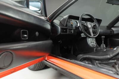 45万〜50万ユーロ（邦貨換算約8190万円〜約9100万円）で現在も販売中のBMW「M1」（C）Bonhams