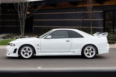 91万8000ドル(邦貨換算約1億4589万円)で落札されたNISMO「400R」(C)Courtesy of Broad Arrow