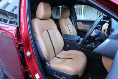 マツダ CX-60：ホールド性も良く、骨格やウレタンの硬さも適切に造り込まれたシート