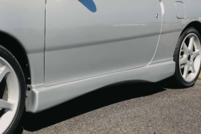 外装はスピードガレージG5のフロント、サイド、リアバンパースポイラーを装着させている