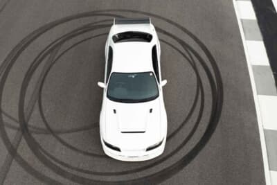 91万8000ドル(邦貨換算約1億4589万円)で落札されたNISMO「400R」(C)Courtesy of Broad Arrow