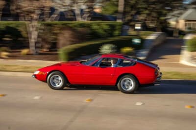 58万8000ドル(邦貨換算約9290万円)で落札されたフェラーリ「365 GTB/4 デイトナ」(C)Courtesy of Broad Arrow