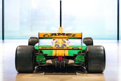 オークション終了後に508万2000ユーロ（邦貨換算9億2500万円）で販売されたベネトン「192B」