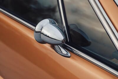 13万5000ユーロ（邦貨換算で約2460万円）で販売中のランボルギーニ「ハラマ」（C）Courtesy of Broad Arrow