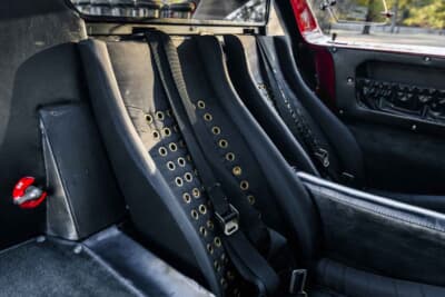 価格応談で現在も販売中の「フォード GT40 Mk I ロードバージョン」（C）Courtesy of RM Sotheby's