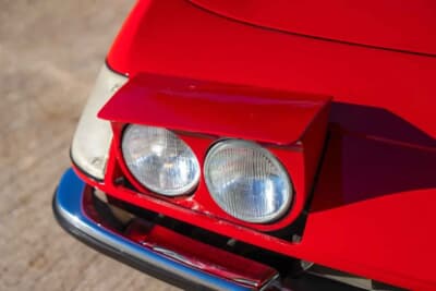 58万8000ドル(邦貨換算約9290万円)で落札されたフェラーリ「365 GTB/4 デイトナ」(C)Courtesy of Broad Arrow