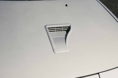 通常モデルのPAネロと異なり、藤井さんの愛車は「イルムシャーR」グレードだ