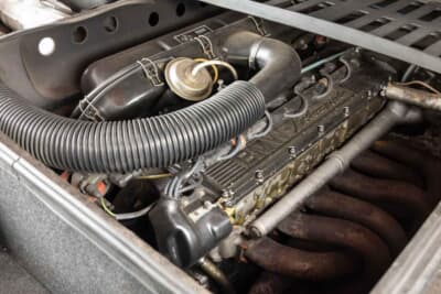 45万〜50万ユーロ（邦貨換算約8190万円〜約9100万円）で現在も販売中のBMW「M1」（C）Bonhams