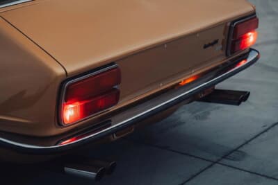 13万5000ユーロ（邦貨換算で約2460万円）で販売中のランボルギーニ「ハラマ」（C）Courtesy of Broad Arrow