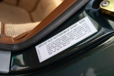 124万2500ドル（邦貨換算約2億4220円）で落札されたRUF「RCT」（C）Courtesy of RM Sotheby's