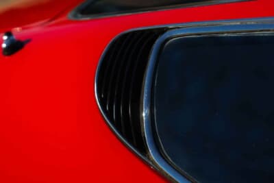 58万8000ドル(邦貨換算約9290万円)で落札されたフェラーリ「365 GTB/4 デイトナ」(C)Courtesy of Broad Arrow