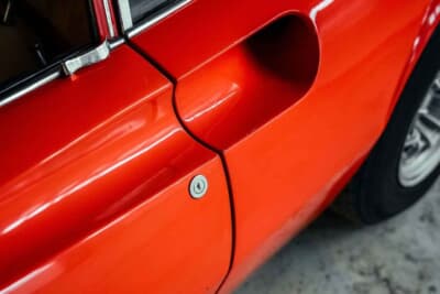 オークション終了に売却された「ディーノ 246GT」（C）Courtesy of Broad Arrow