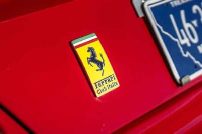 58万8000ドル(邦貨換算約9290万円)で落札されたフェラーリ「365 GTB/4 デイトナ」(C)Courtesy of Broad Arrow