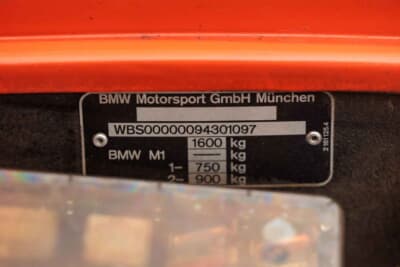 45万〜50万ユーロ（邦貨換算約8190万円〜約9100万円）で現在も販売中のBMW「M1」（C）Bonhams