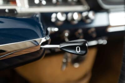 12万5000ユーロ〜15万ユーロ(邦貨換算約2290万円〜邦貨換算約2745万円)で現在も販売中のシトロエン「DSマジェスティ」(C)Bonhams