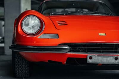 オークション終了に売却された「ディーノ 246GT」（C）Courtesy of Broad Arrow