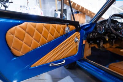 14万5600ドル（邦貨換算約約2300万円）で落札されたアルピーヌ「A110」（C）Courtesy of RM Sotheby's