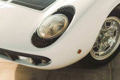 215万ドル（邦貨換算約3億3755万円）で落札されたランボルギーニ「ミウラP400」（C）Courtesy of Broad Arrow