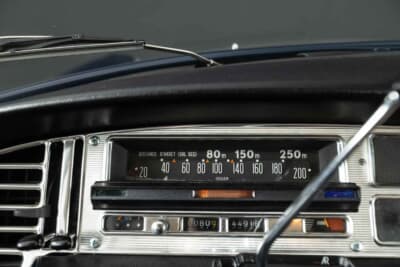 12万5000ユーロ〜15万ユーロ(邦貨換算約2290万円〜邦貨換算約2745万円)で現在も販売中のシトロエン「DSマジェスティ」(C)Bonhams