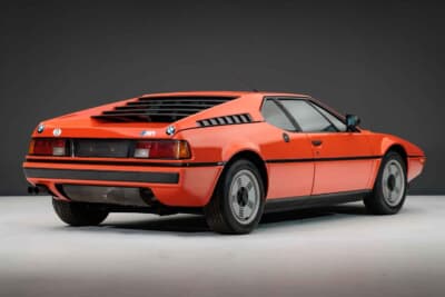 45万〜50万ユーロ（邦貨換算約8190万円〜約9100万円）で現在も販売中のBMW「M1」（C）Bonhams