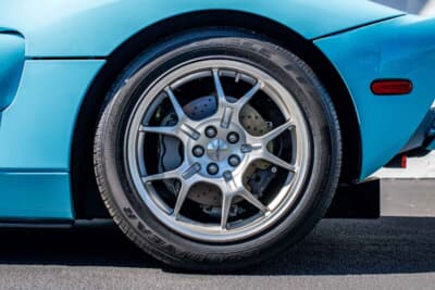 96万7500ドル（邦貨換算約1億5383万円）で落札されたフォード「GT ヘリテージ・エディション」（C）Courtesy of RM Sotheby's