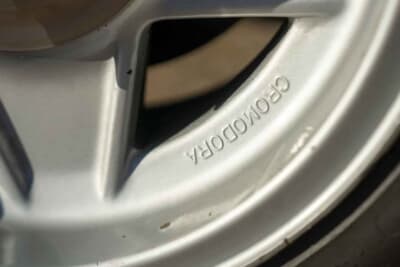 58万8000ドル(邦貨換算約9290万円)で落札されたフェラーリ「365 GTB/4 デイトナ」(C)Courtesy of Broad Arrow