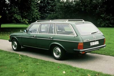 実用性の高いステーションワゴンは、ファミリー向けの豊かなライフスタイルと、レジャーカーとしての新たな基準を世界に提示した