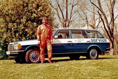 多くの工具や交換部品を積み込んでも姿勢が崩れない「W123」のワゴンは、サービスカーとして最適な1台だった