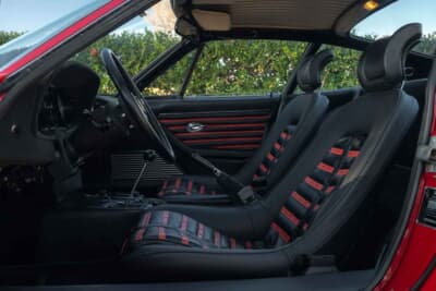 58万8000ドル(邦貨換算約9290万円)で落札されたフェラーリ「365 GTB/4 デイトナ」(C)Courtesy of Broad Arrow