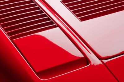 585万5000ユーロ(邦貨換算約10億7700万円)で落札されたフェラーリ「288 GTO」(C)Courtesy of RM Sotheby's