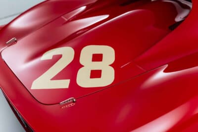 価格応談で現在も販売中の「ディーノ206S」（C）Courtesy of RM Sotheby's