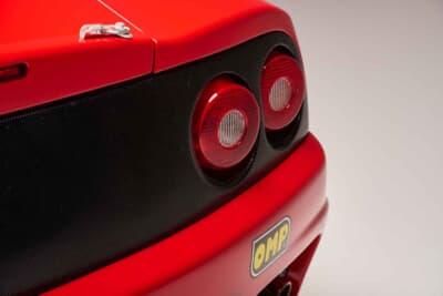 13万2250ユーロ（邦貨換算約2155万円）で落札されたフェラーリ「360チャレンジ」（C）Courtesy of RM Sotheby's