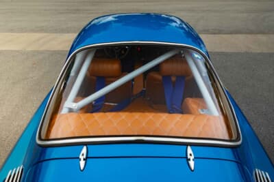 14万5600ドル（邦貨換算約約2300万円）で落札されたアルピーヌ「A110」（C）Courtesy of RM Sotheby's